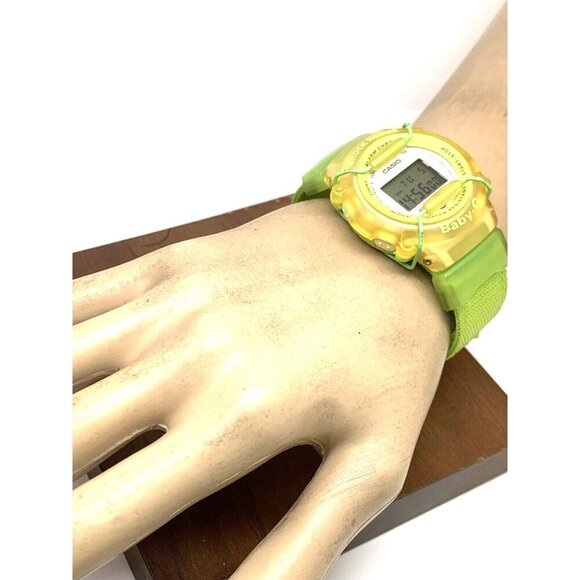Casio Women's Watch Baby-G BG-301 Quartz Digital Yellow Green Vintage 1455 39mm - Picture 4 of 14